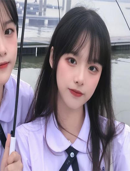 人物深度我家的秘密：探索IP的版权开发与商业价值 理解表演与导演的配合